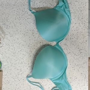 Victoria's Secret Very Sexy Push-up Bra
